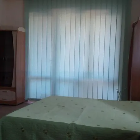 Green Fort Studio Апартамент