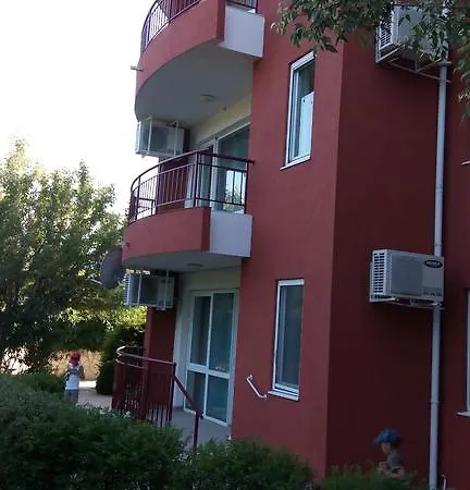 Green Fort Studio Слънчев бряг